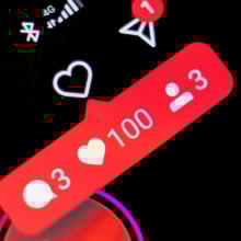 An in-app Instagram notification pop-up.